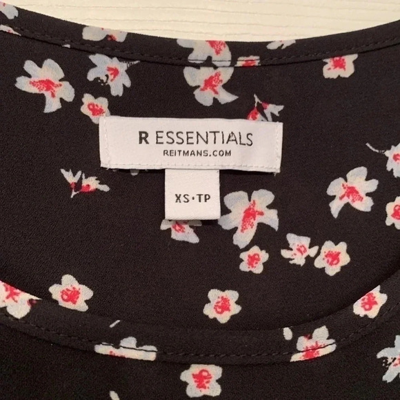 Reitmans Black Floral XS - Picture 4 of 7